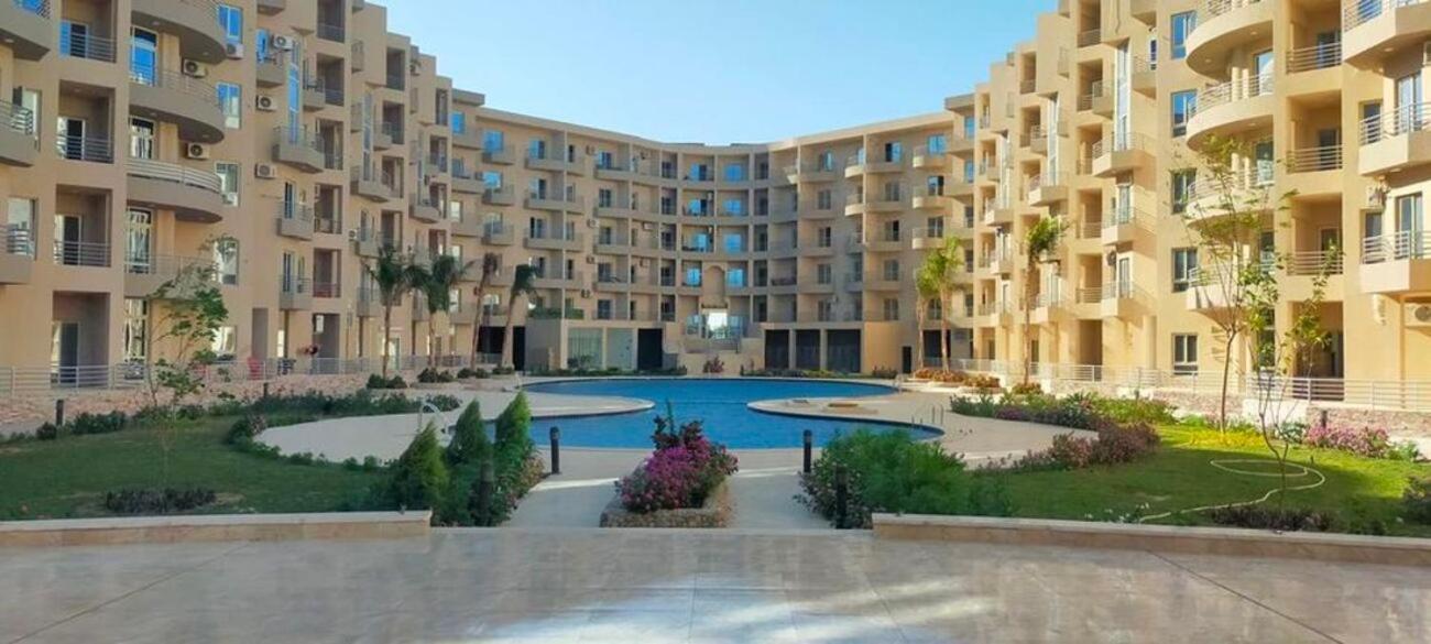 Appartement In Princess With Acces & Free Wi-fi I Near Air Port *