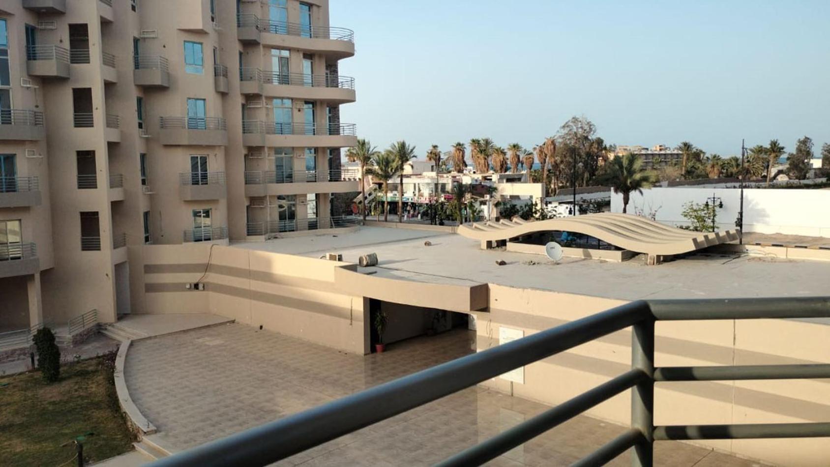 In Princess With Acces & Free Wi-fi I Near Air Port Appartement *